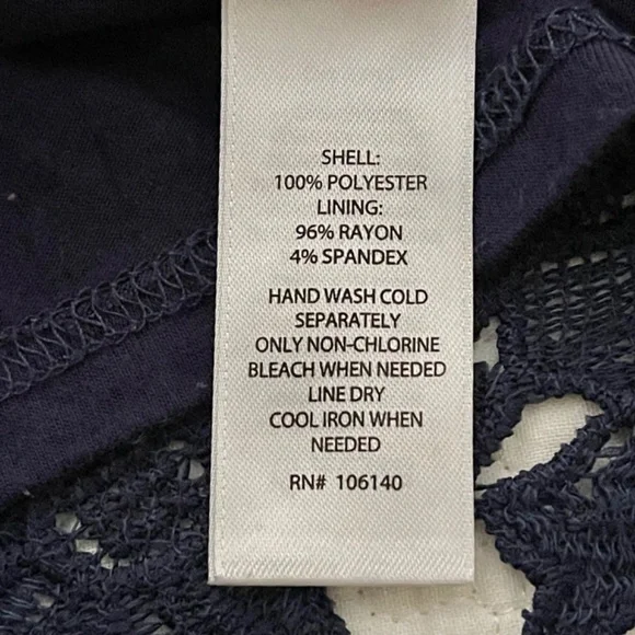 St Tropez West Top Sleeveless Navy Floral Cut Lace Size XS - Picture 11 of 12